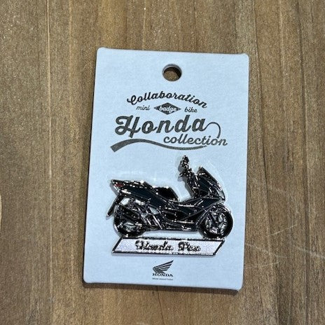 Hondaコラボピンバッジ【PCX】WHITE/RED/BLACK