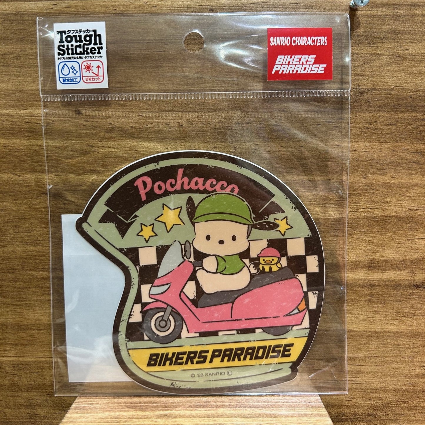 ポチャッコ ヘルメット型ステッカー サンリオキャラクターズ×バイカーズパラダイス
