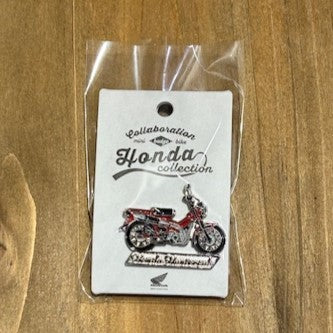 Hondaコラボピンバッジ【hunter cub ハンターカブ】RED/BEIGE