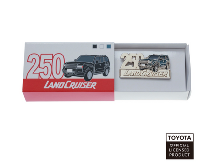 TOYOTA　ピンバッジ　ランドクルーザー250（ネイビー・ホワイト・ブラック）