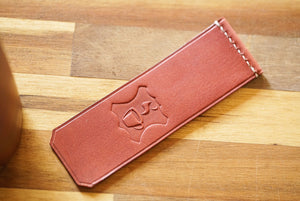 珈琲染めの栞（Cofee dyeing leather boookmark）珈琲の実（赤）