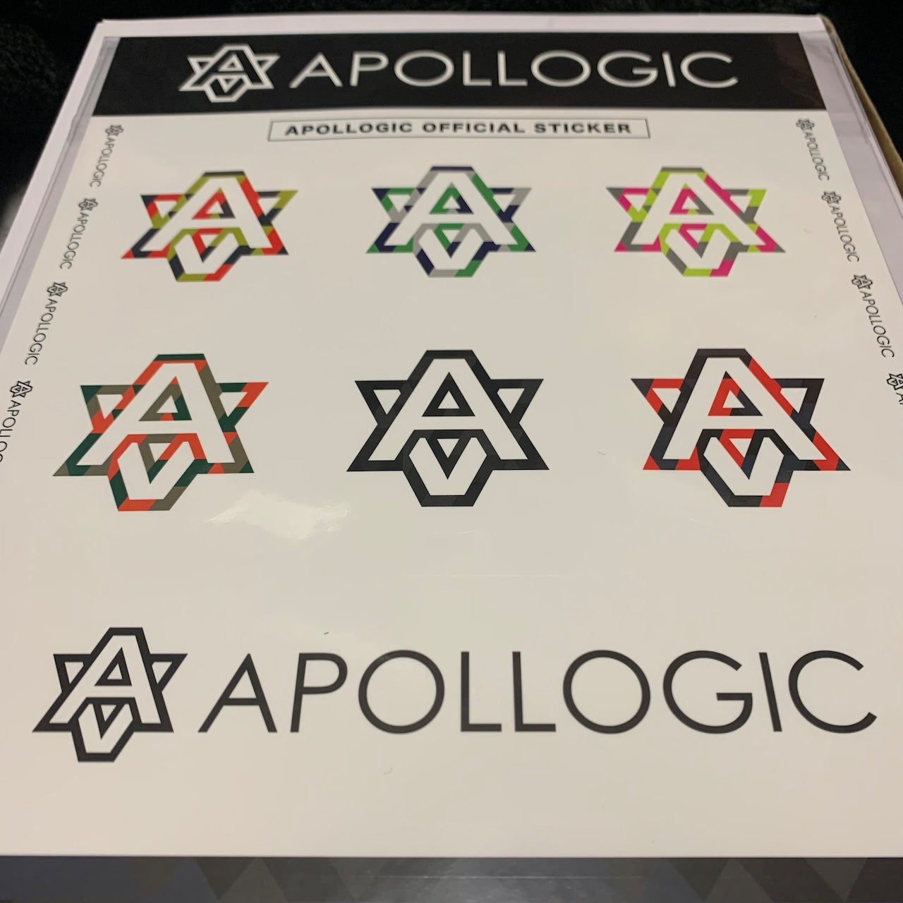 Apollogicステッカー